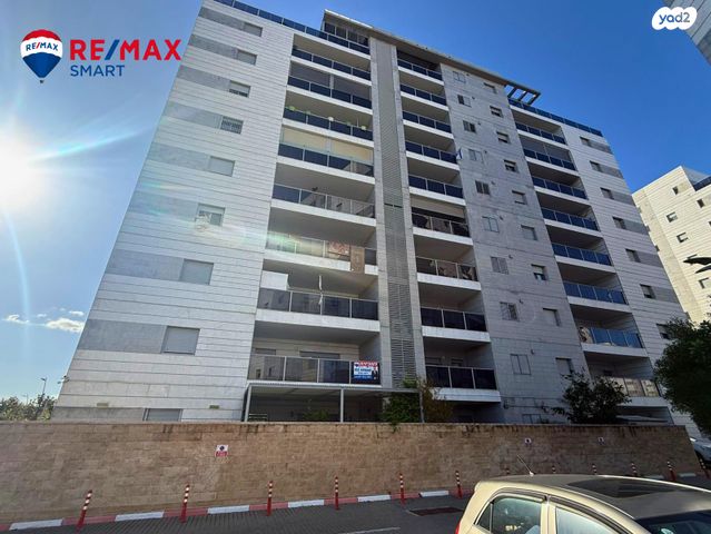 שושנה דמארי 