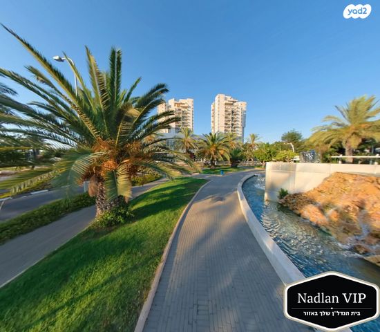 דירה, האיכרים, גני אזור, אזור