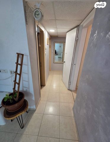 דירה, יהודה הנשיא, טבריה