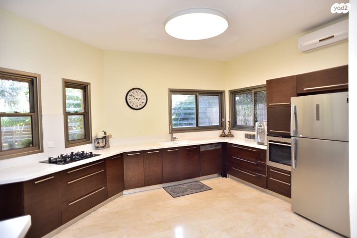 דו משפחתי, גבעת העיריות, גדרה