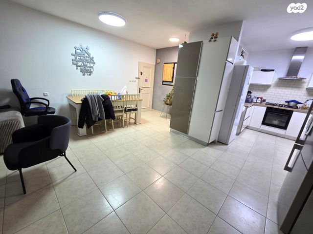 דירה, יהודה הנשיא, טבריה