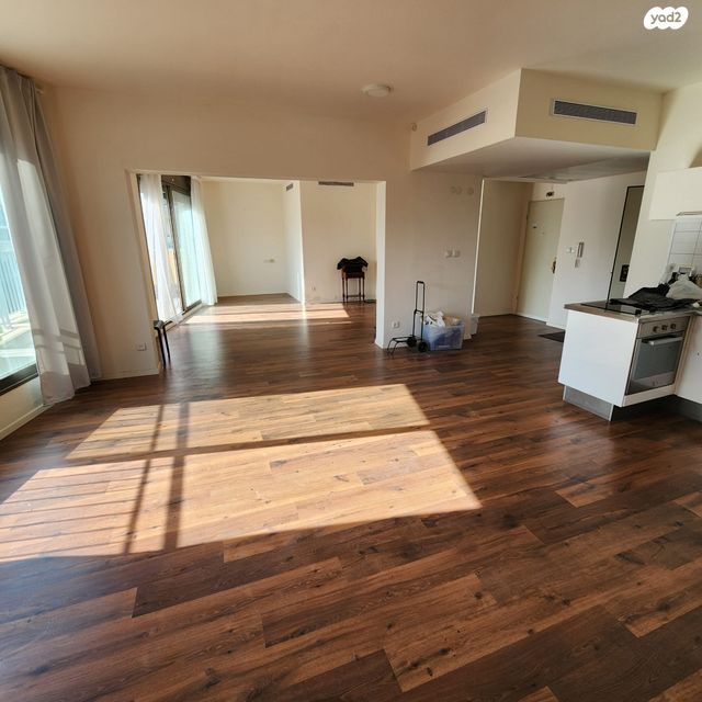 דירה, הרב קוק, כרם התימנים, תל אביב יפו