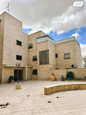 גג/ פנטהאוז, גד טדסקי, רמות הרכס, באר שבע