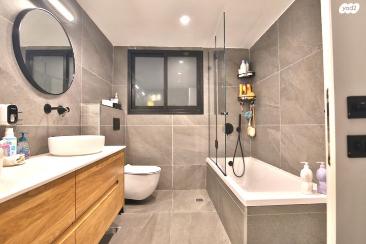 דירה, גבעת זמר, חיפה