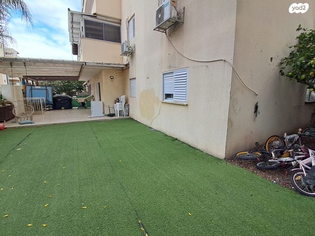 דירת גן, שדרות