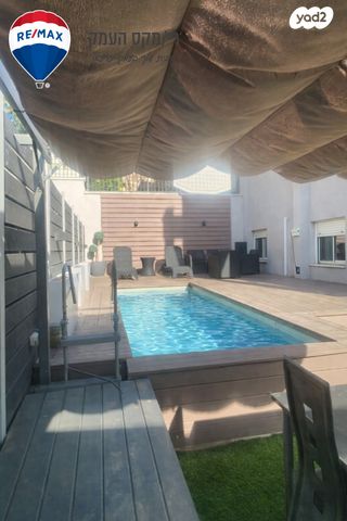 דירת גן, החרוב, מצפה העמק, מגדל העמק