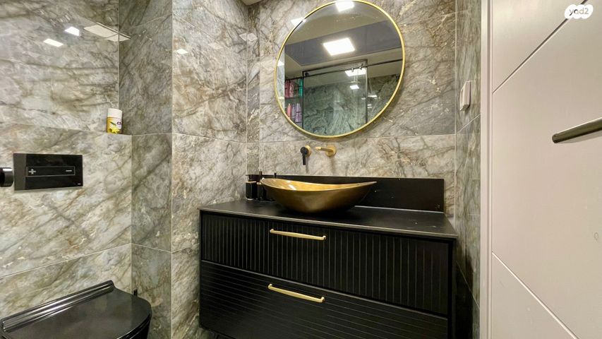 דירה, גדוד ברק, העיר העתיקה, טבריה