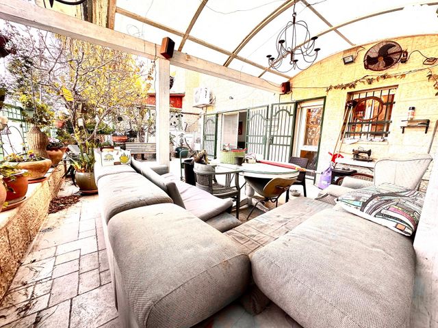 דירת גן, אריה דולצ'ין, גבעת משואה, ירושלים