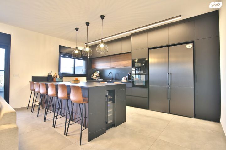 דירה, גבעת זמר, חיפה