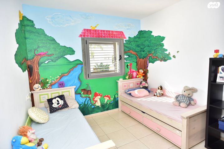 דו משפחתי, גדרה