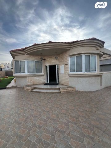 בית פרטי/ קוטג', אופקים