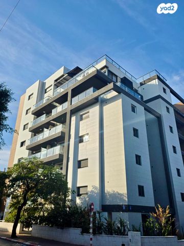 דירה, כיבוש העבודה 27, הרצליה הירוקה, נווה עובד, הרצליה