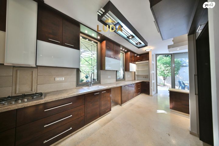 נאות אפקה א'