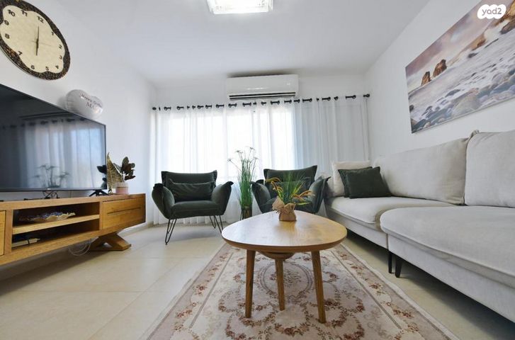 דירה, אלברט קיוסו 11, צהלון, שיכוני חסכון, תל אביב יפו