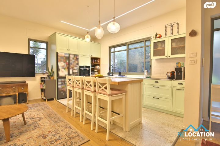 דו משפחתי, הנוטר, קרית חיים מזרחית, חיפה