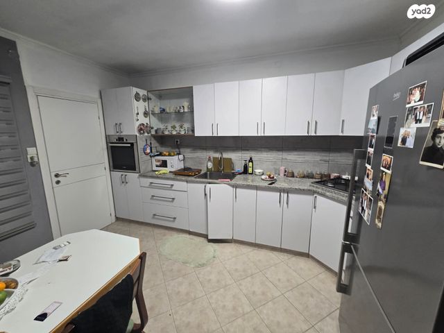 דו משפחתי, לשם, רותם, ערד