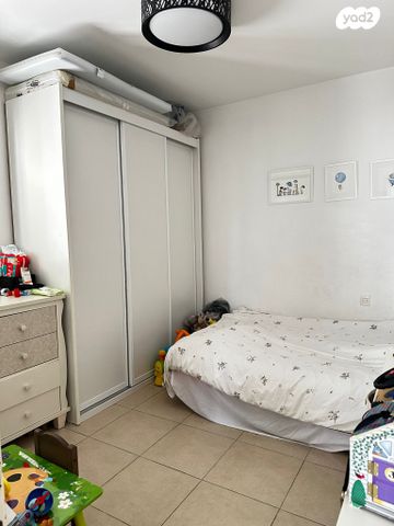 דירה, הנשיא הראשון, א' / צפון מזרח העיר, רחובות