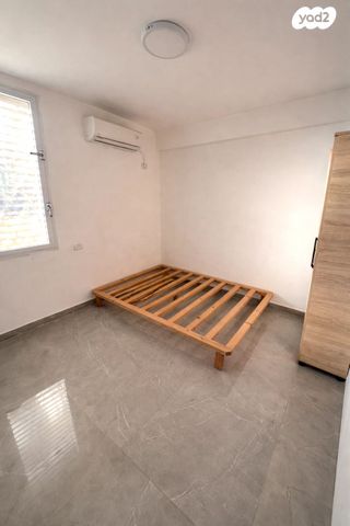 דירת גן, שמעון בר גיורא 17, שכונה ד', באר שבע