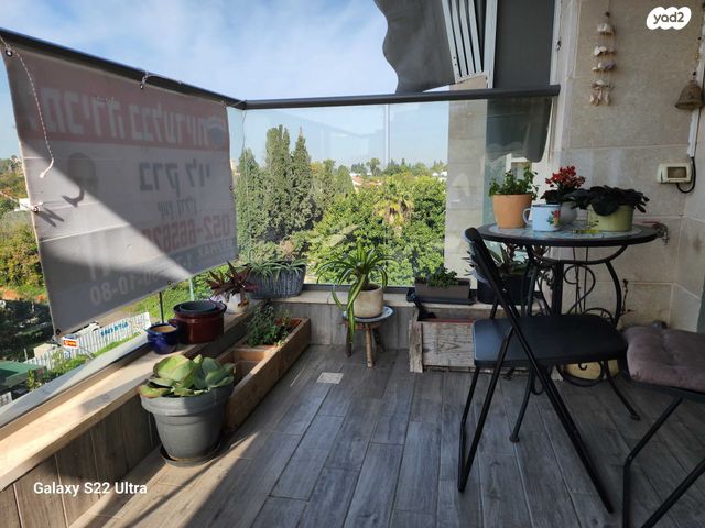 דירה, המייסדים, פרדס חנה כרכור