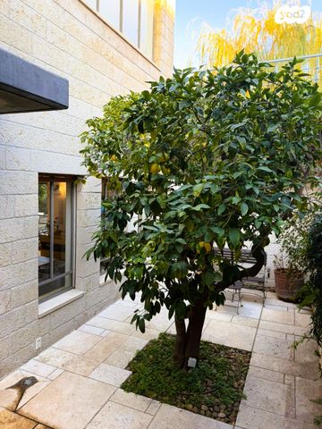 בית פרטי/ קוטג', אופל, שכונה ח', מבשרת ציון