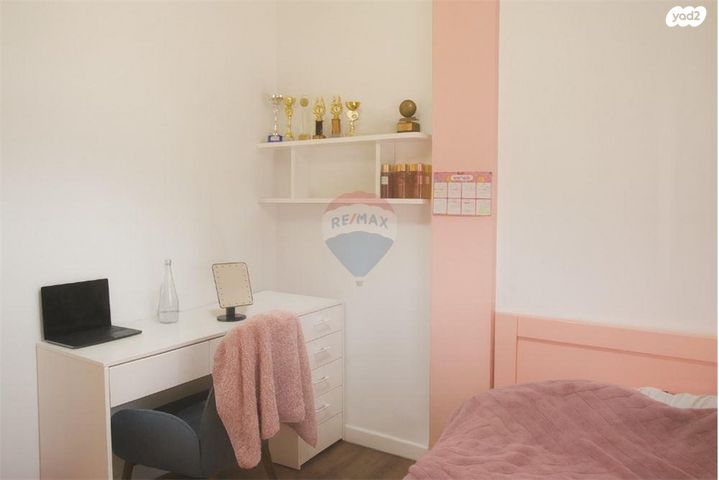 דירה, שדרות העם הצרפתי 16, שכונת הותיקים, רמת גן