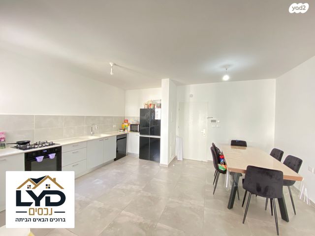 דירה, לבונה, אור ים, אור עקיבא