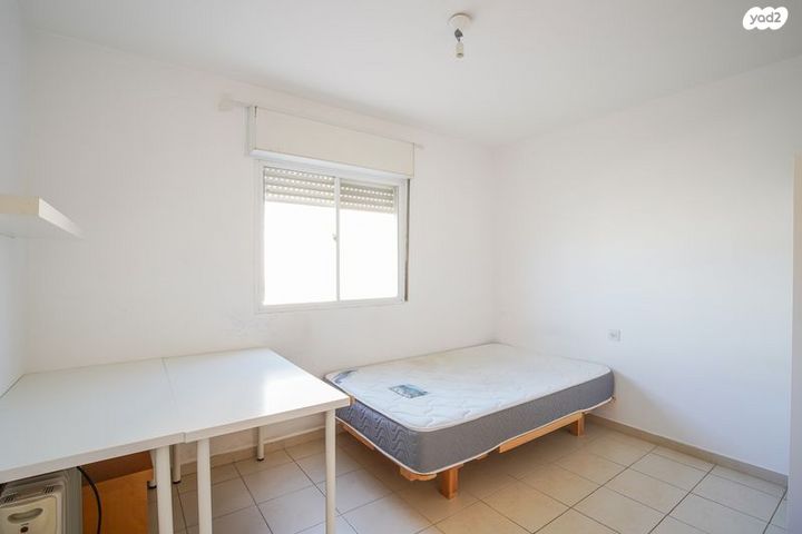 דירה, התבור, אריאל