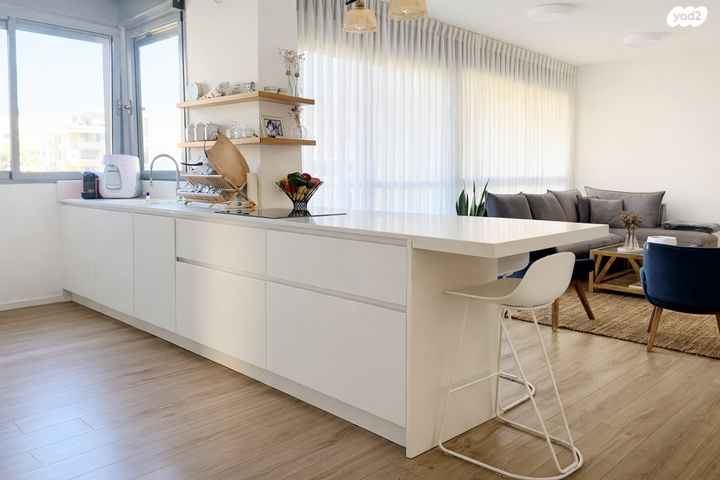 הגוש הגדול, רמת אביב החדשה, נופי ים