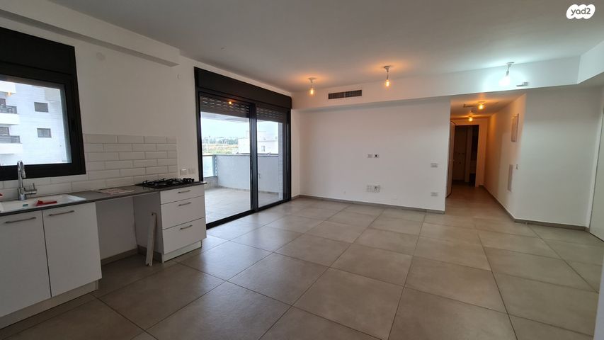 דירה, שדרות דוד המלך, אורות, אור עקיבא