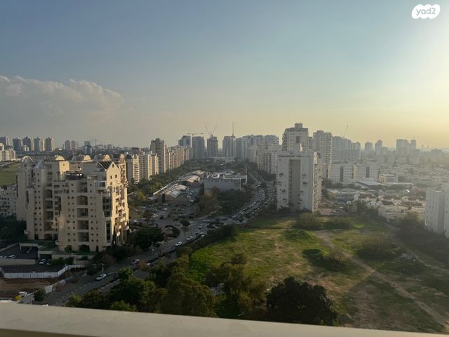 דירה, הנשיא, שאר העיר, גבעת שמואל