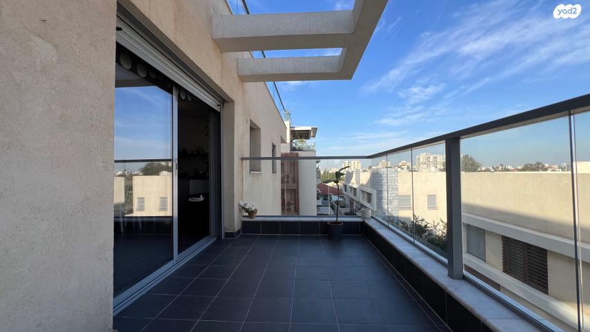 דירה, נרקיסים, ראשון לציון