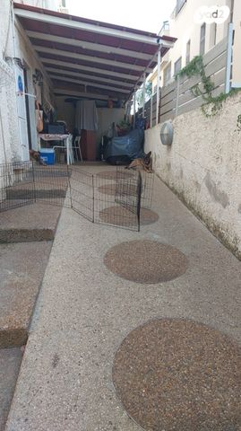 טריפלקס, השכונה הוותיקה, גבעת שמואל