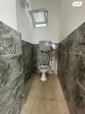 דירה, האדמו"ר מבעלזא, רובע ג', אשדוד