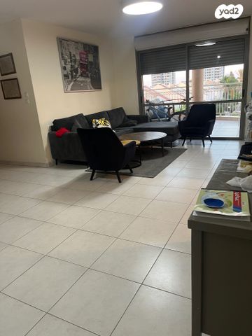 דירה, הרימון, רמת הדקלים, גבעת שמואל