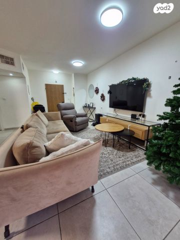 דירה, השקד, עין שרה, נהריה