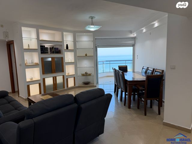 דירה, שדרות ניצה, צפון מערב מרכז העיר, נתניה