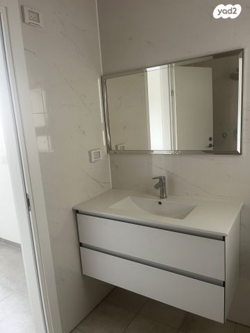 דירה, דוד בן גוריון, השכונה הוותיקה, גבעת שמואל