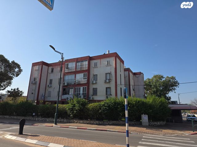 דירה, הרצל 37, שאר העיר, קרית עקרון