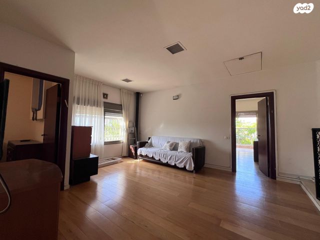 בית פרטי/ קוטג', אח"י מבטח, שער הים, ראשון לציון