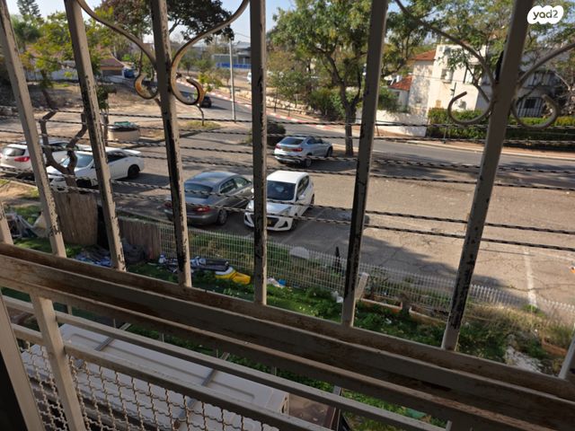 דירה, הרצל 37, שאר העיר, קרית עקרון