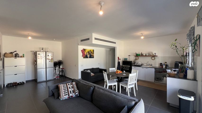 דירה, נרקיסים, ראשון לציון