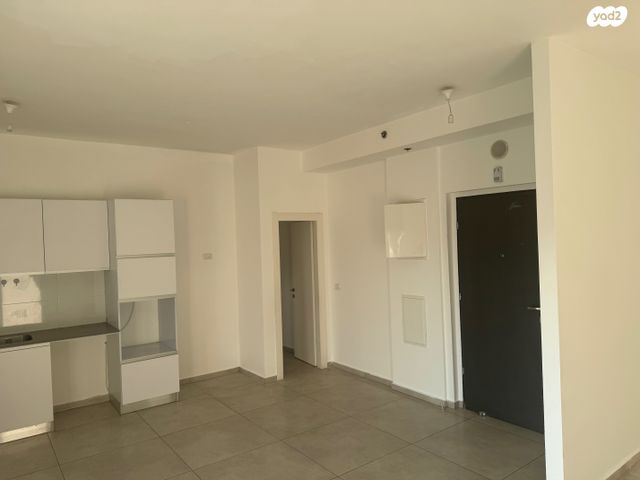 דירה, הנשיא, שאר העיר, גבעת שמואל