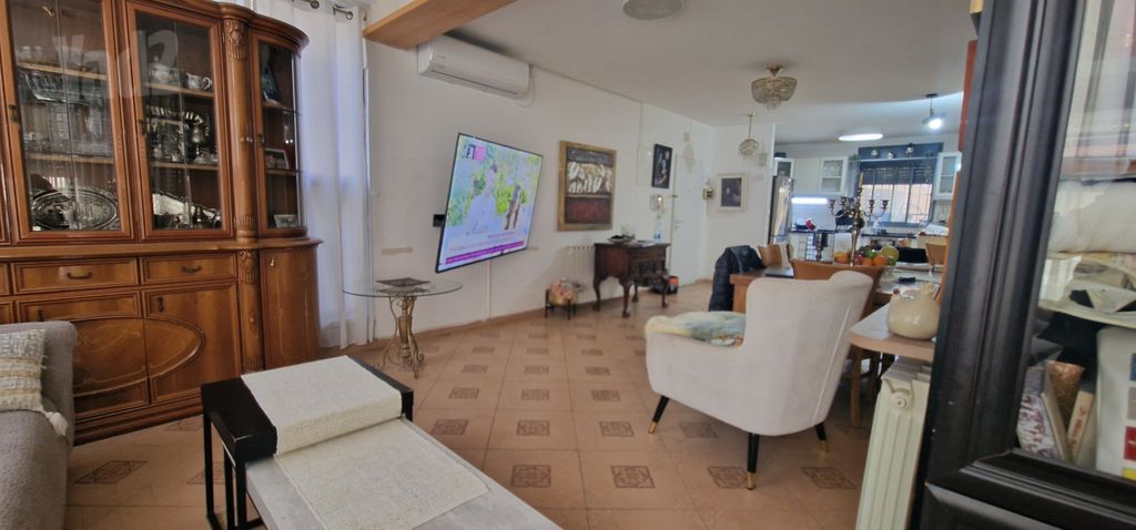 דירת גן למכירה בירושלים (תיווך) — 4