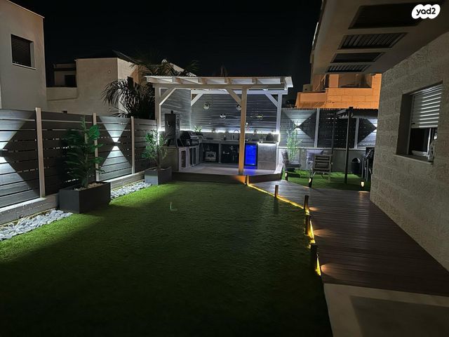 דירת גן, החרוב, מצפה העמק, מגדל העמק