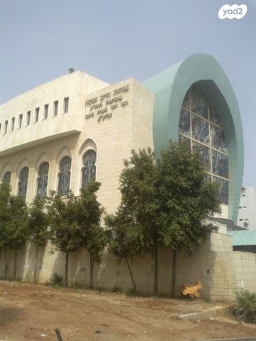 דירה, האדמו"ר מבעלזא, רובע ג', אשדוד