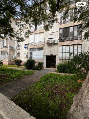 דירה, שדרות וייצמן 31, מוצקין הותיקה, קרית מוצקין