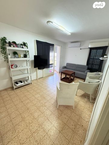 אינטרנשיונל 64