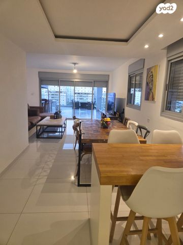 ביכורי ענבים 25