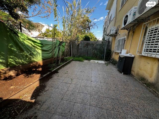 דירת גן, נתיב העלייה, מוצקין הותיקה, קרית מוצקין