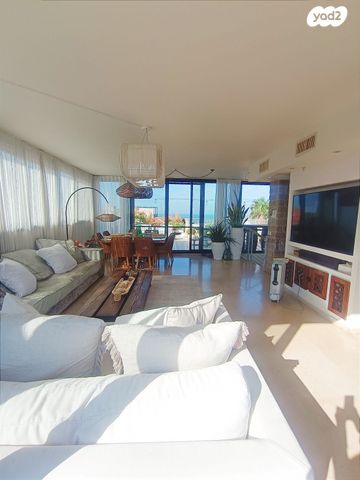 גג/ פנטהאוז